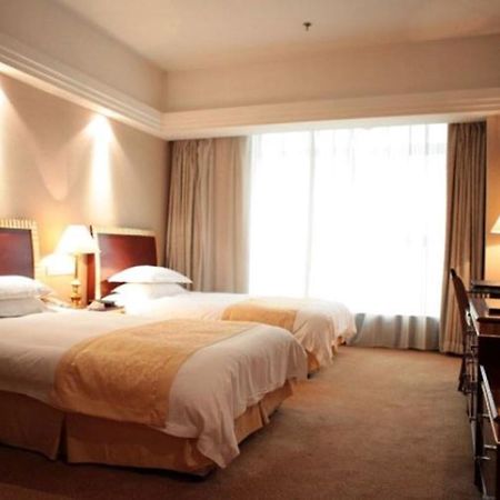 Ramada Hotel Wuxi อู๋ซี ภายนอก รูปภาพ