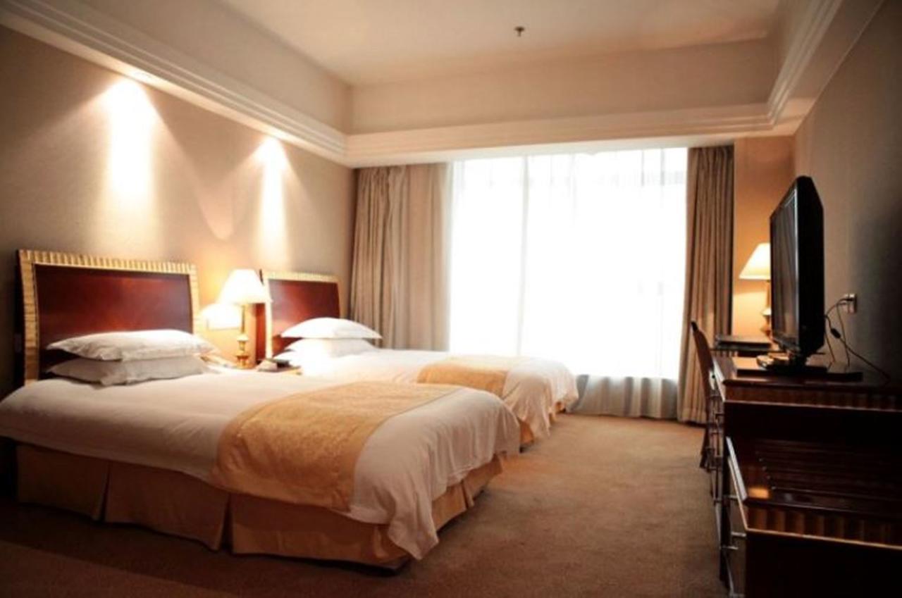 Ramada Hotel Wuxi อู๋ซี ภายนอก รูปภาพ