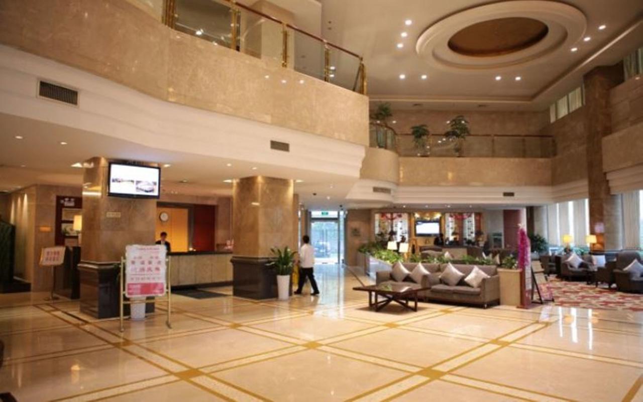 Ramada Hotel Wuxi อู๋ซี ภายนอก รูปภาพ