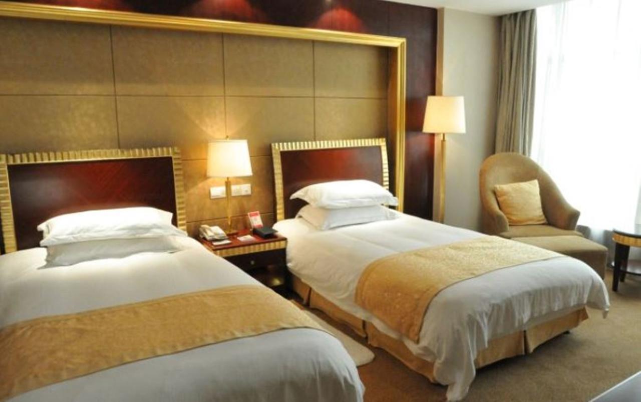 Ramada Hotel Wuxi อู๋ซี ภายนอก รูปภาพ